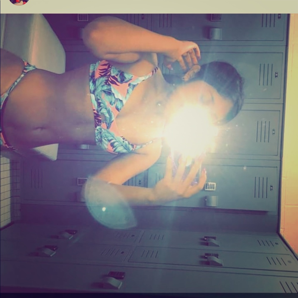 Victoria secret bras!